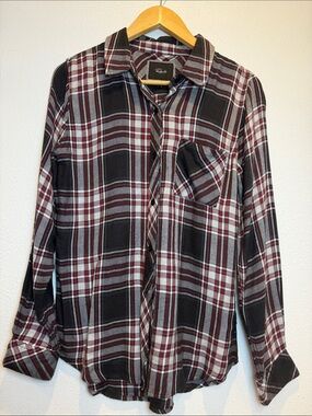 Rails Woman’s Hunter Plaid  Button-Up Shirt - Black & Burgundy XS